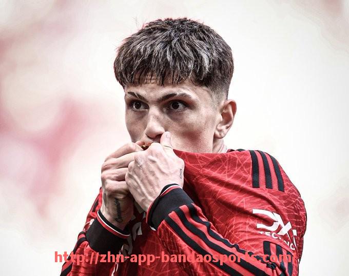 半岛体育app-世俱杯球员场上语言沟通能力与配合效率之间的关系分析